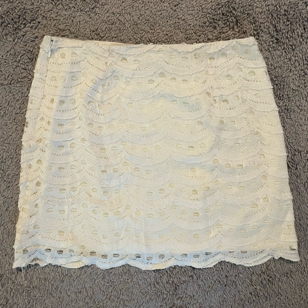 Cream lace/sparkly mini skirt